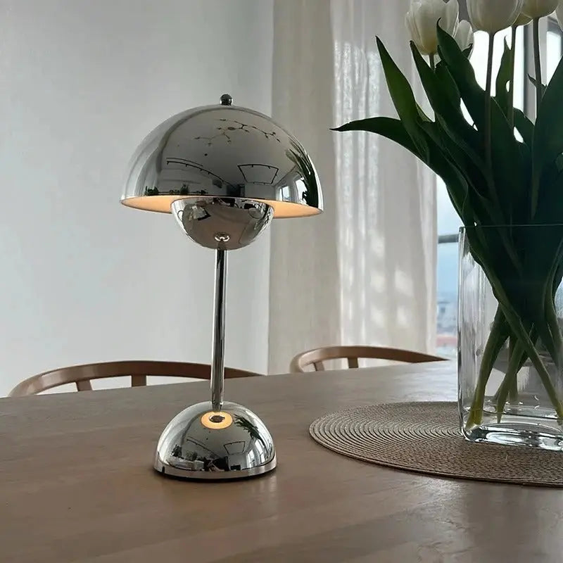 LumiSeta - Lampe LED champignon portable et à intensité variable